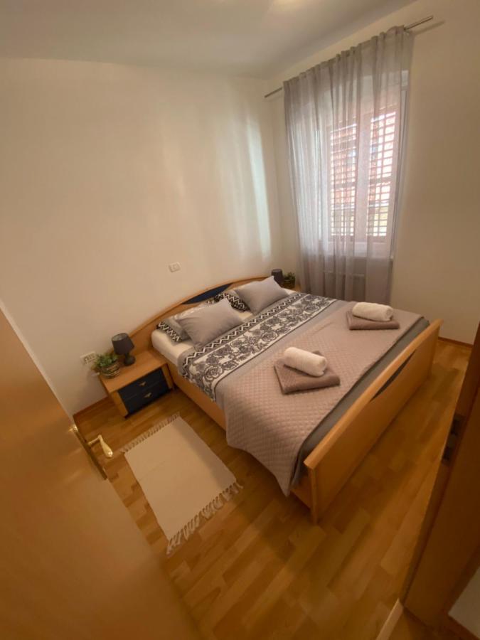 Shadi Apartment コペル エクステリア 写真